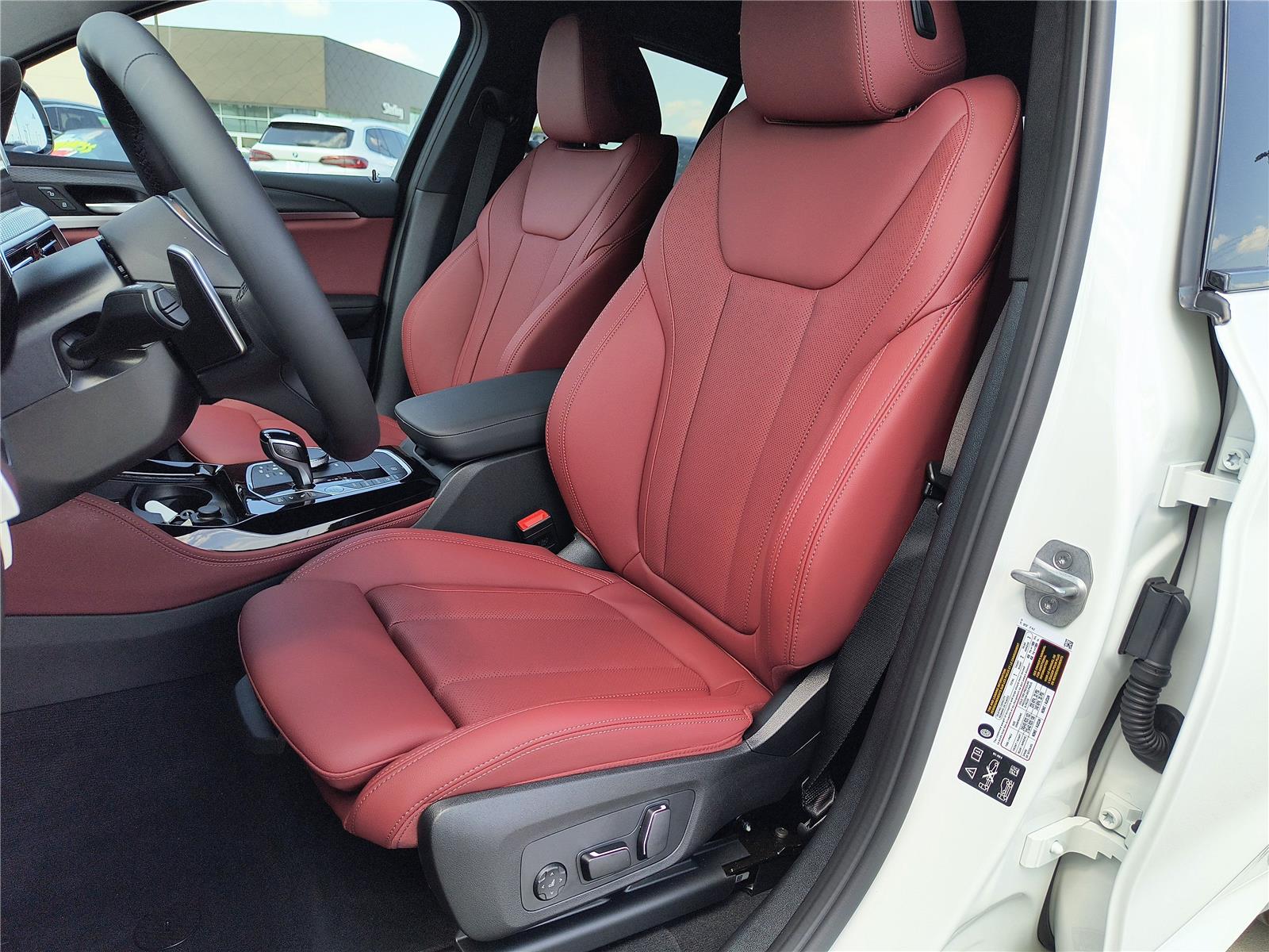 2025 Bmw X4 xDrive30i photo 6