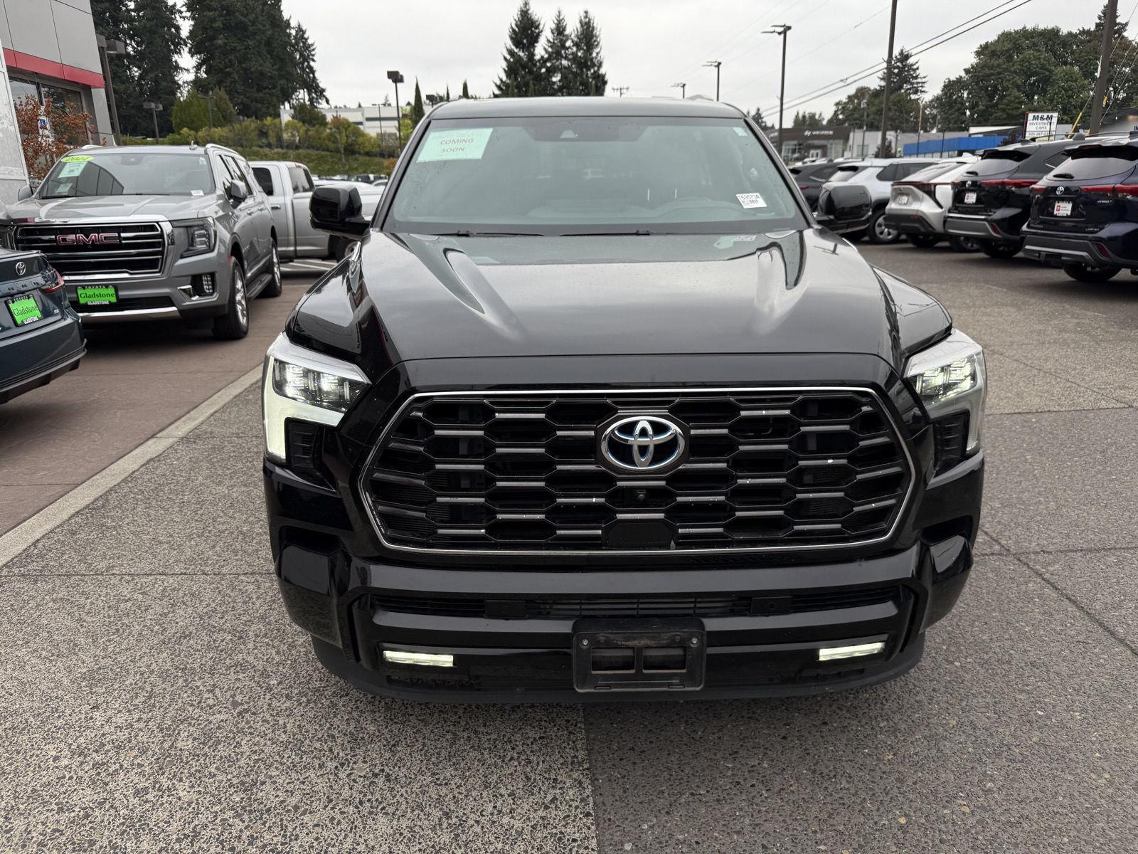 2023 Toyota Sequoia Platinum photo 9