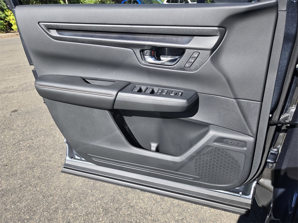 2026 Honda CR-V Hybrid Sport-L photo 12