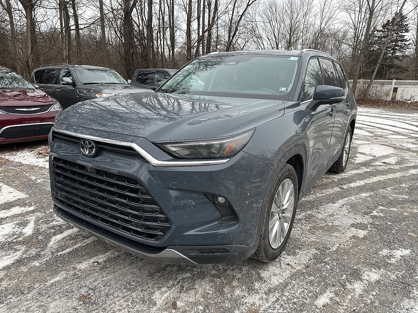 2024 Toyota Grand Highlander Platinum's photo