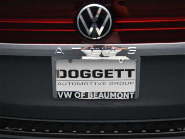 2025 Volkswagen Atlas SE Technology photo 14