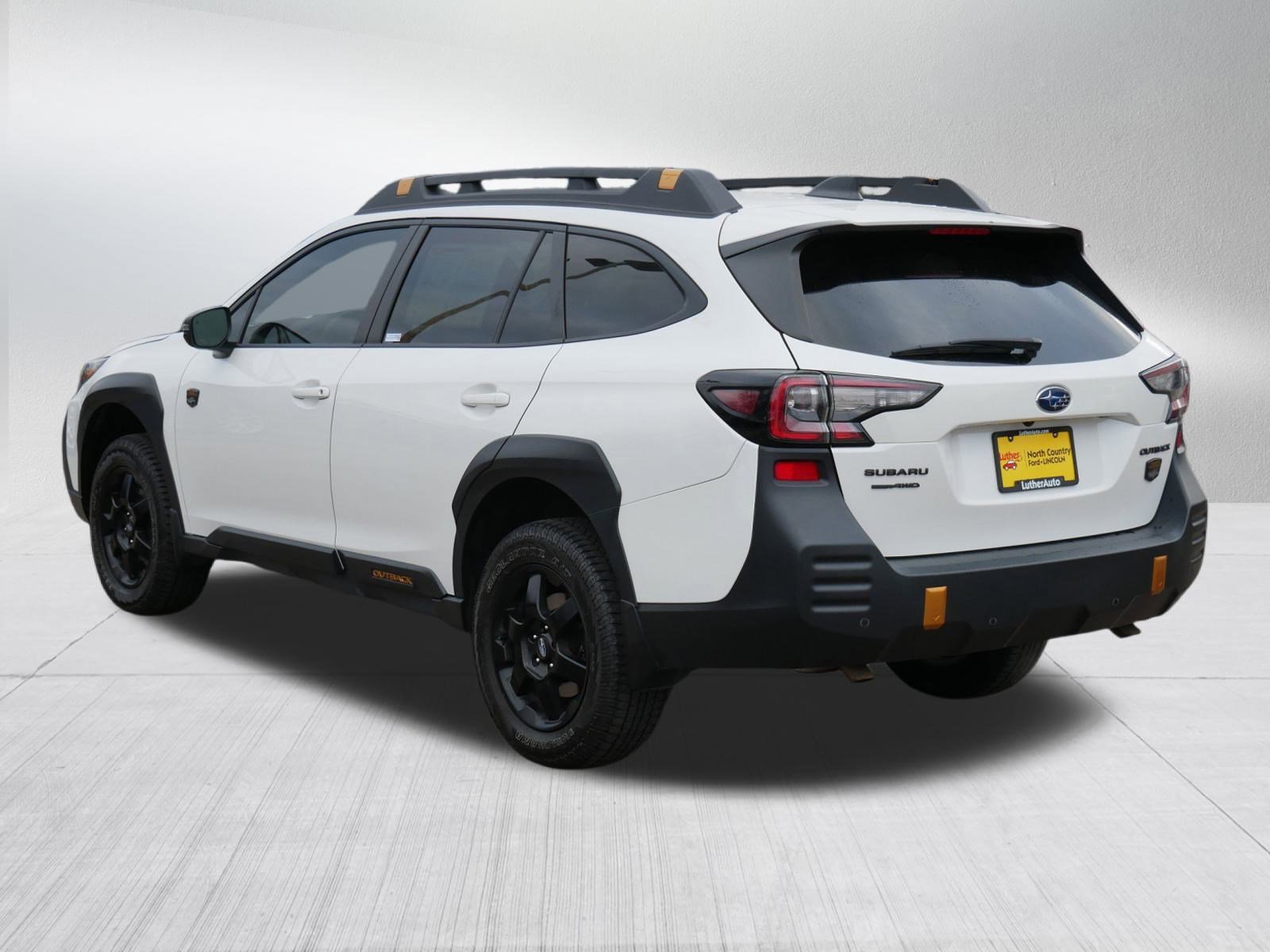 2022 Subaru Outback Wilderness photo 3