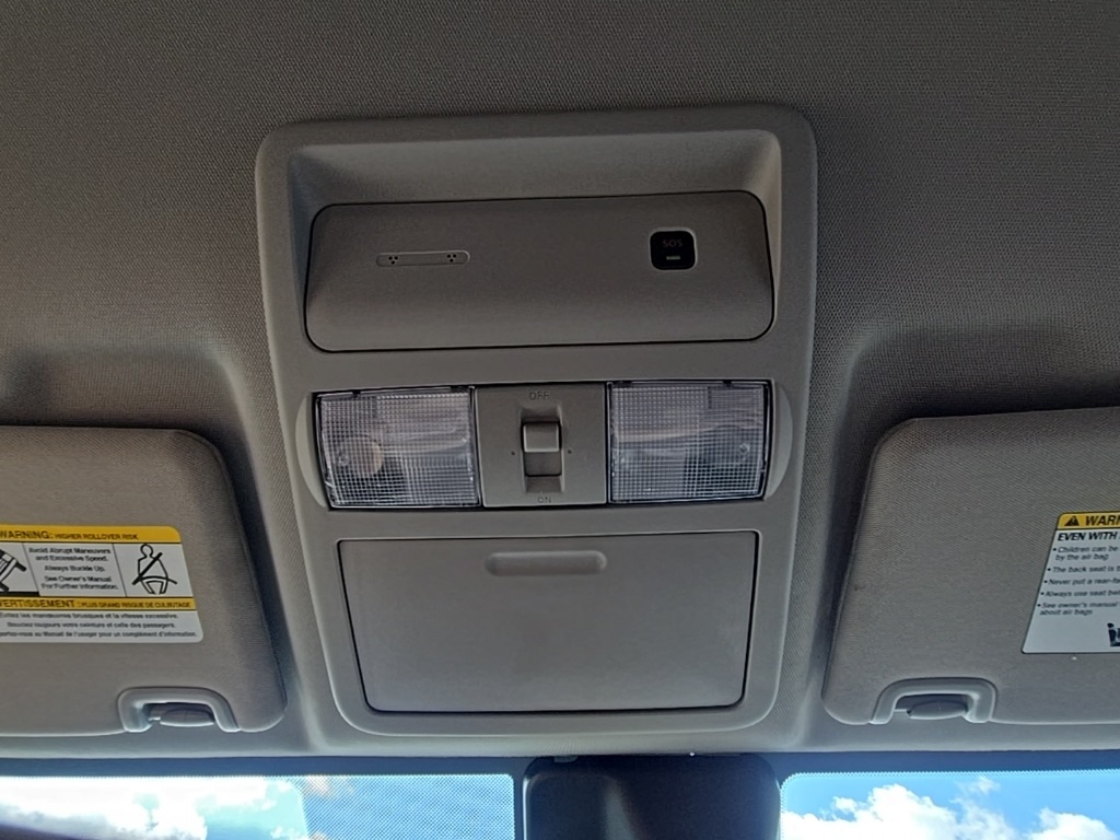 2025 Nissan Frontier Crew Cab SV photo 24