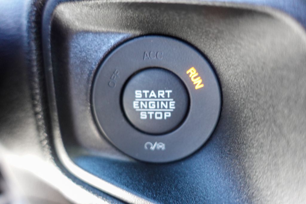 2024 Jeep Wrangler Sport S photo 18