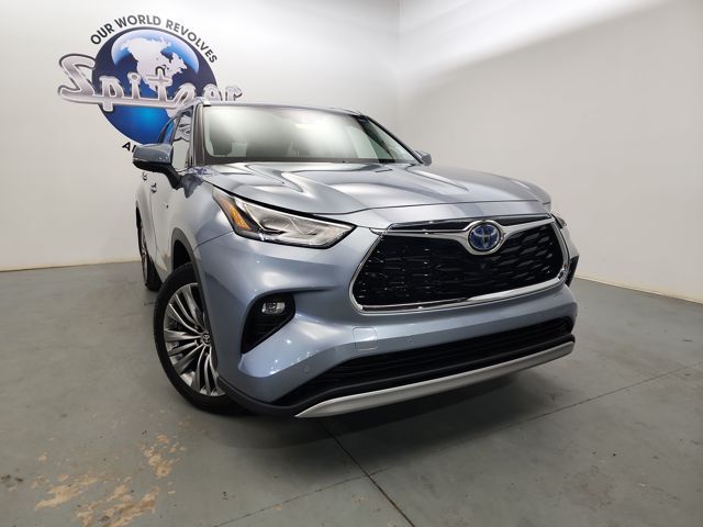 2021 Toyota Highlander Hybrid Platinum photo 2