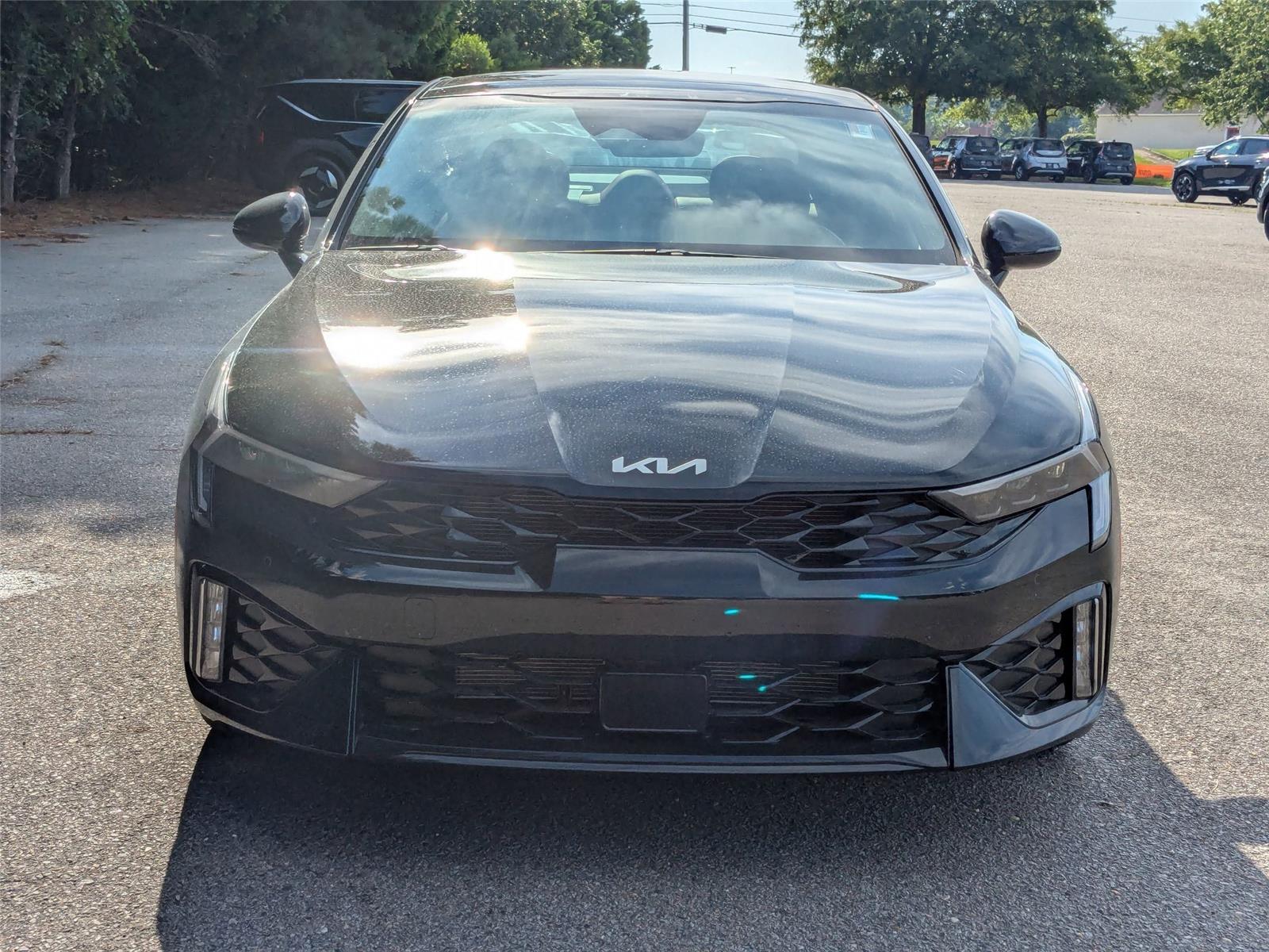 2025 Kia K5 GT-Line photo 2