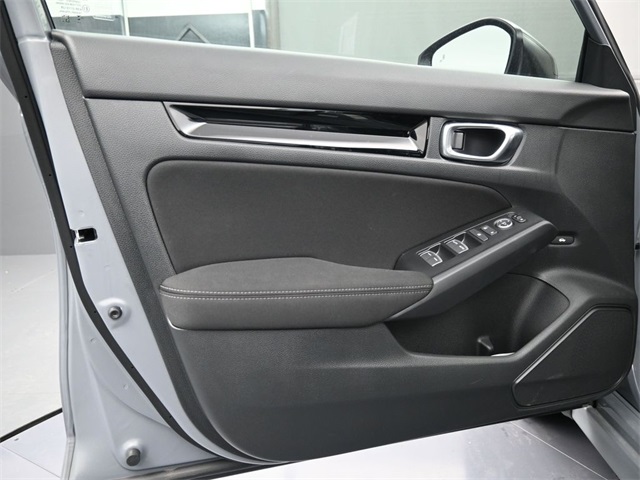 2026 Honda Civic Hybrid Sport photo 2