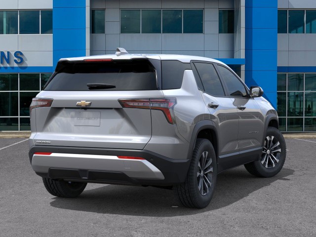 2026 Chevrolet Equinox LT photo 4