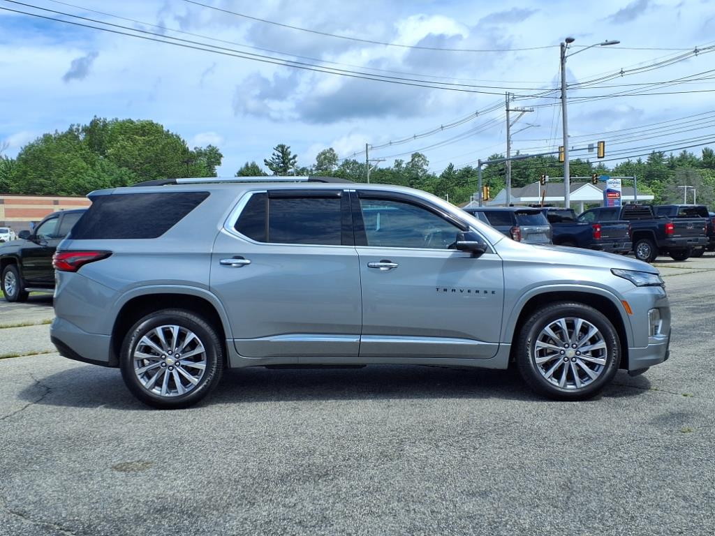 2023 Chevrolet Traverse Premier photo 3