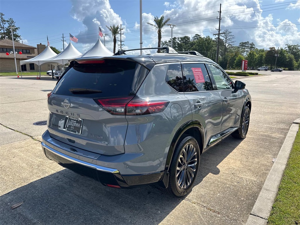 2025 Nissan Rogue Platinum photo 6