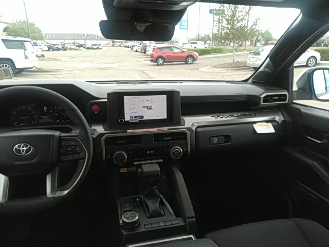 2025 Toyota Tacoma photo 3