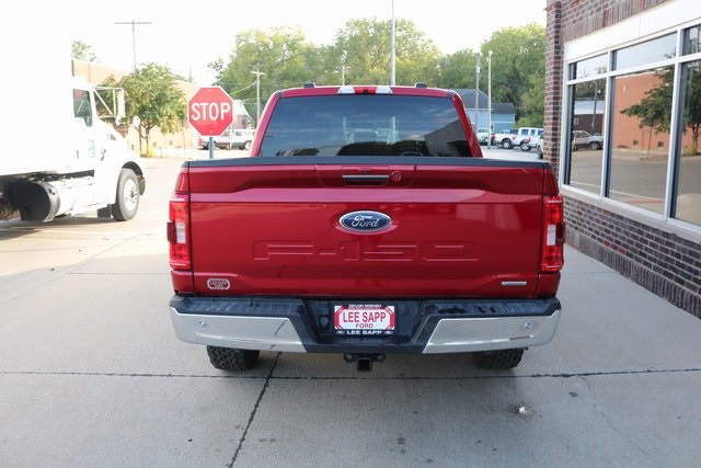 2021 Ford F-150 XLT photo 12