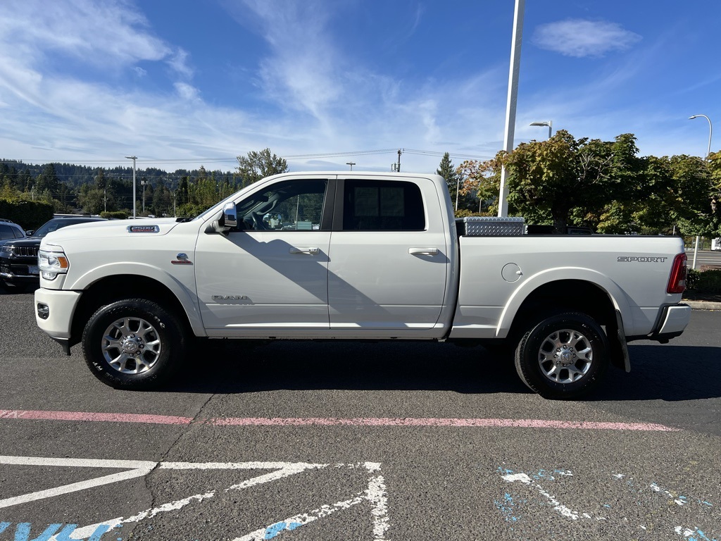 2019 Ram 2500 Laramie photo 3