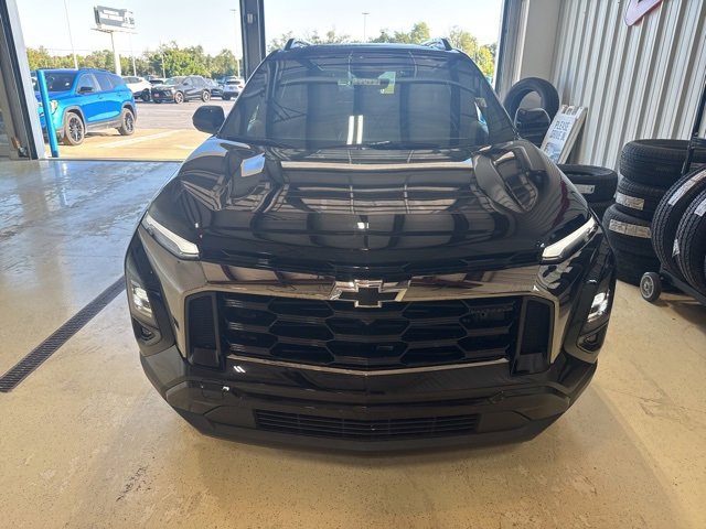 2026 Chevrolet Equinox ACTIV photo 2