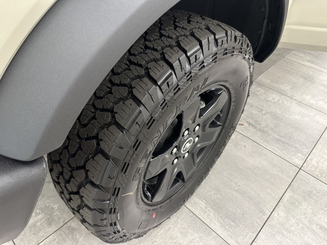 2025 Ford Bronco Big Bend photo 32