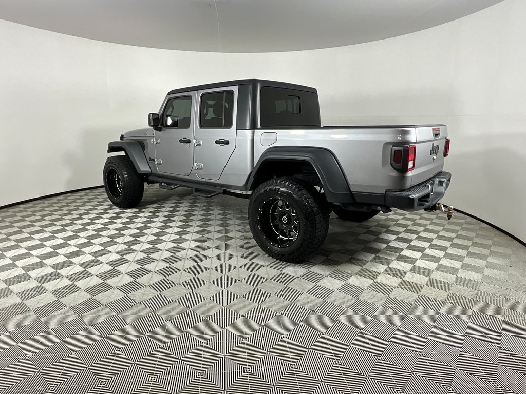 2020 Jeep Gladiator Sport photo 3