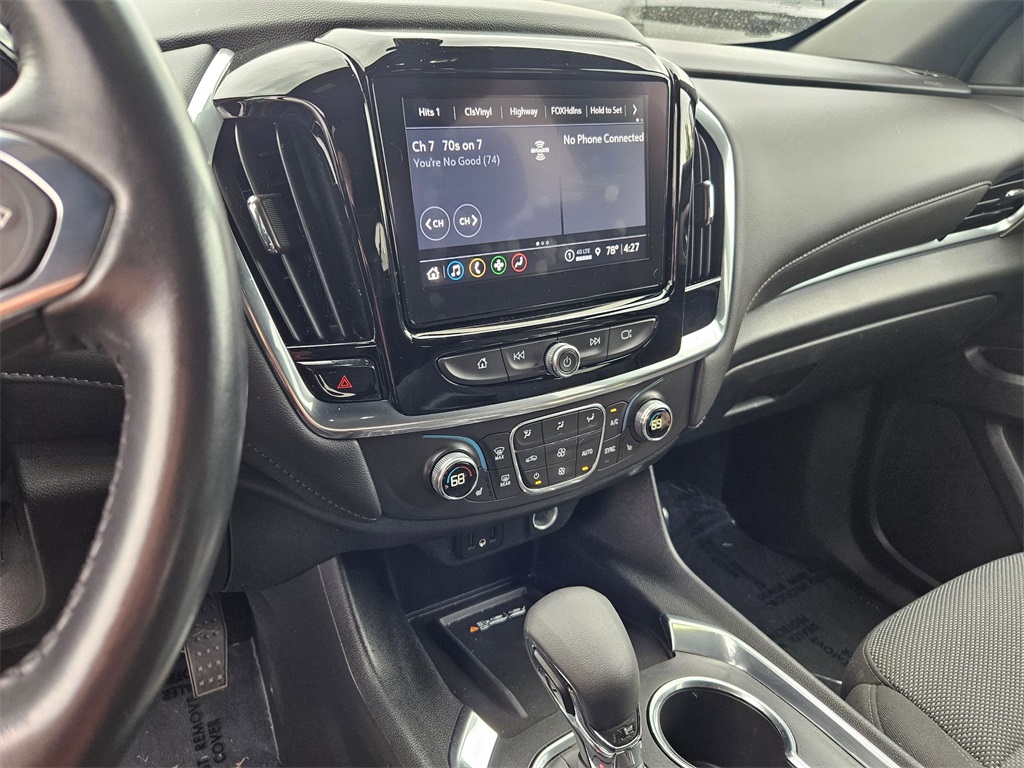 2022 Chevrolet Traverse Cloth 1LT photo 17
