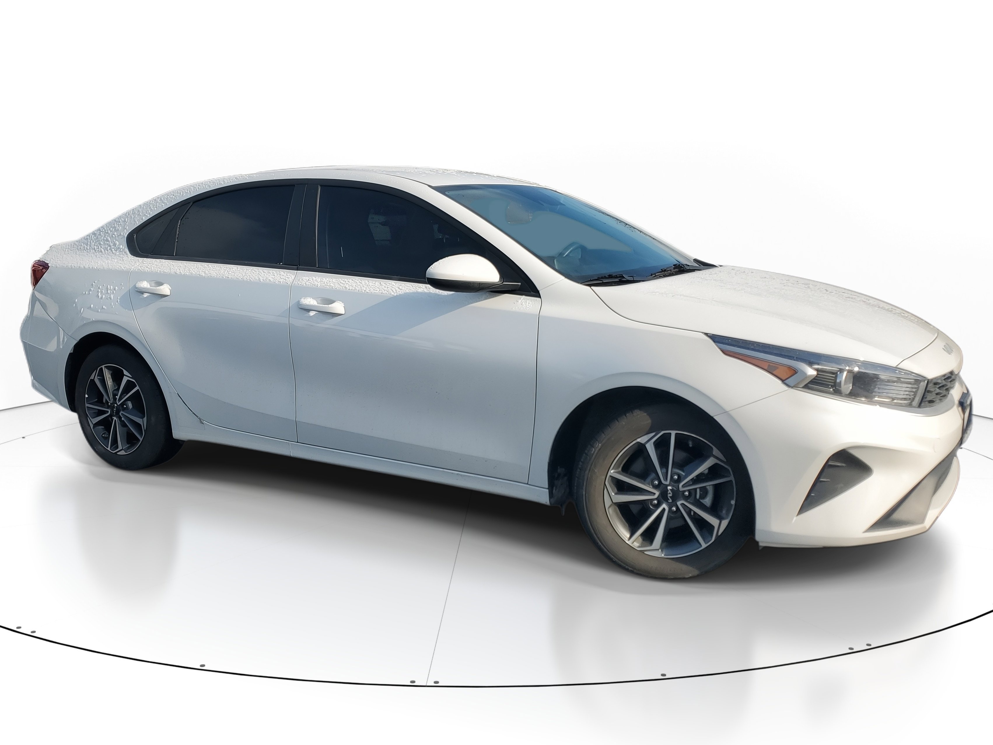 2024 Kia Forte LXS's photo