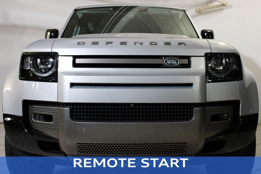 2023 Land Rover Defender 110 X-Dynamic SE photo 17