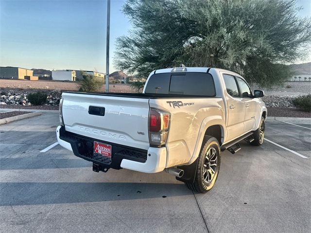 2023 Toyota Tacoma TRD Sport photo 2