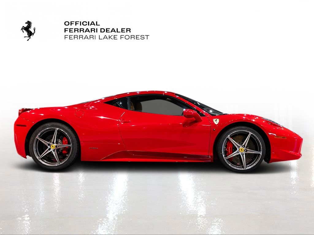 2015 Ferrari 458 Italia Base photo 4