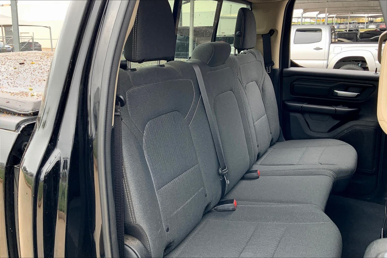2019 Ram 1500 Tradesman photo 16