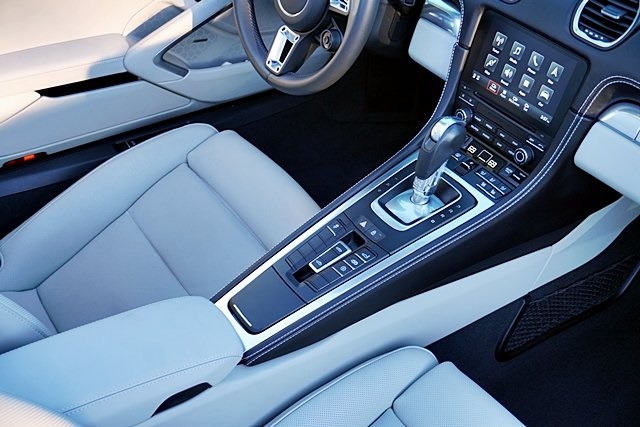 Used 2024 Blue Porsche Style Edition image 13