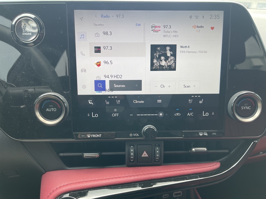 2025 Lexus NX Premium photo 11