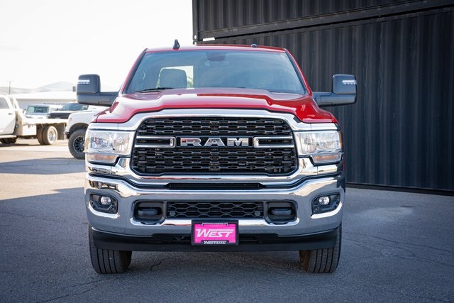 2024 Ram 3500 Big Horn photo 3