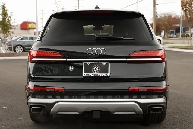 2025 Audi Q7 55 Prestige photo 10