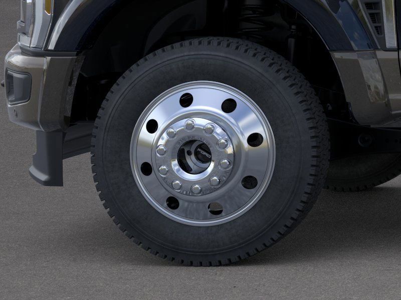 2026 Ford F-450 photo 15