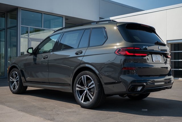 2026 Bmw X7 xDrive40i photo 2