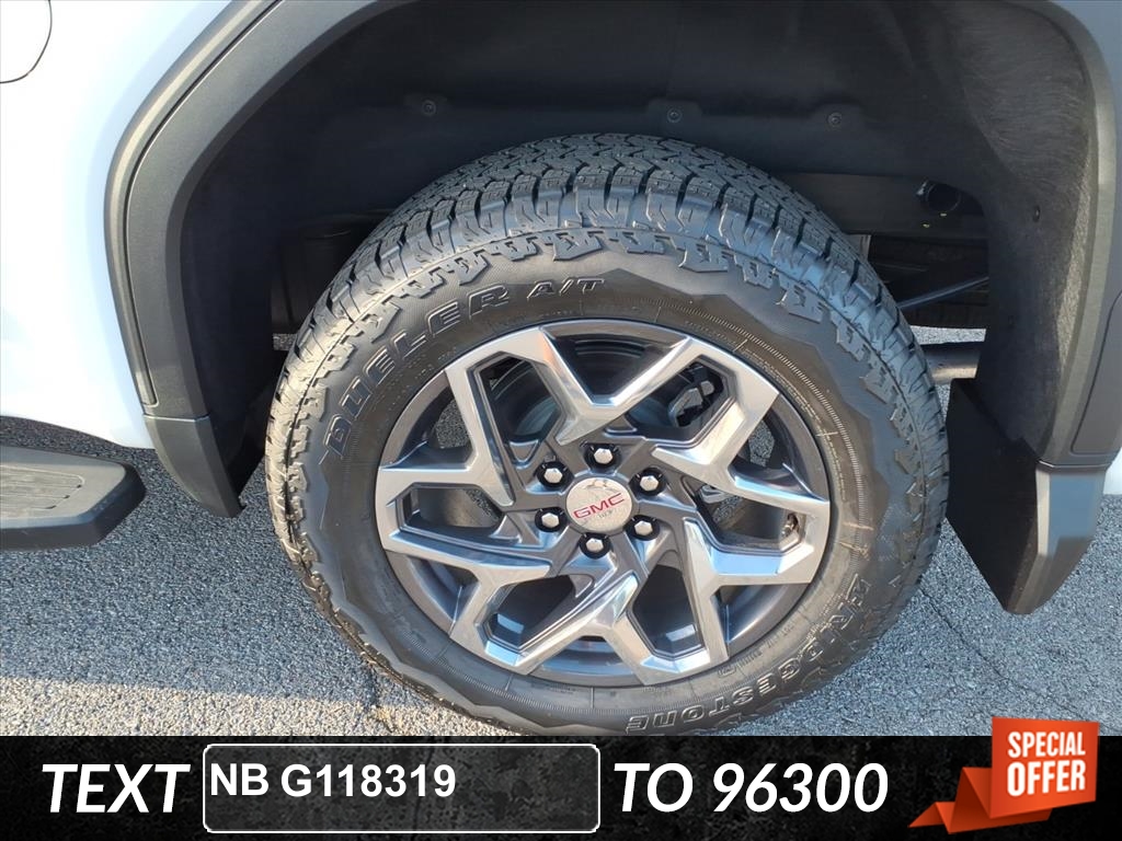 2026 Gmc Sierra 1500 SLT photo 3