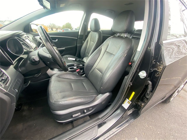 2014 Hyundai Elantra GT Base photo 3