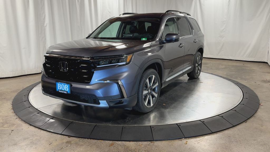 2025 Honda Pilot Elite photo 4