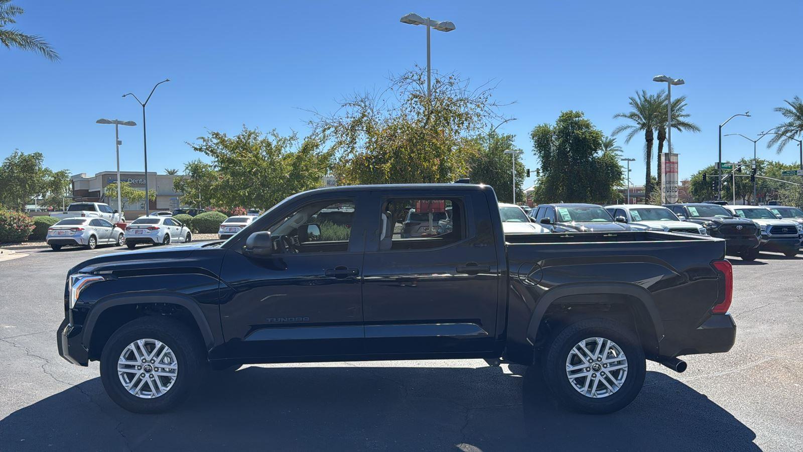 2024 Toyota Tundra SR5 CrewMax photo 4