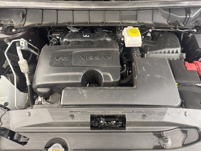 2024 Nissan Pathfinder SL photo 17