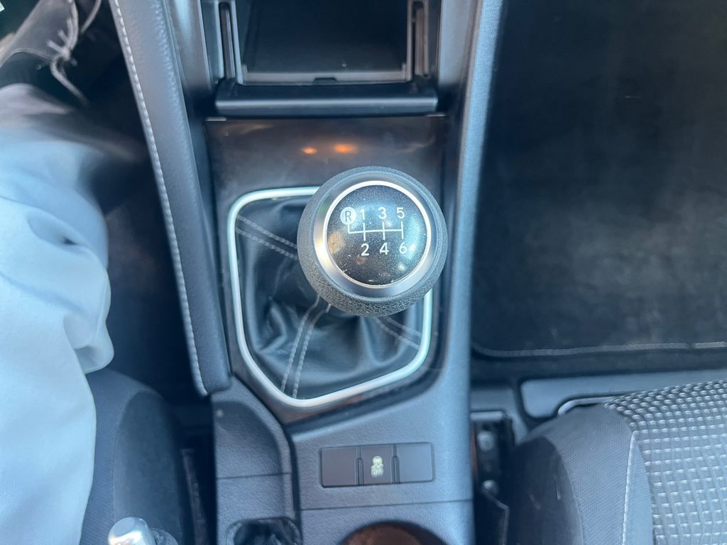 2018 Toyota Corolla iM Base photo 25
