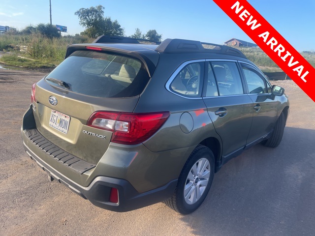 2018 Subaru Outback 2.5i photo 3