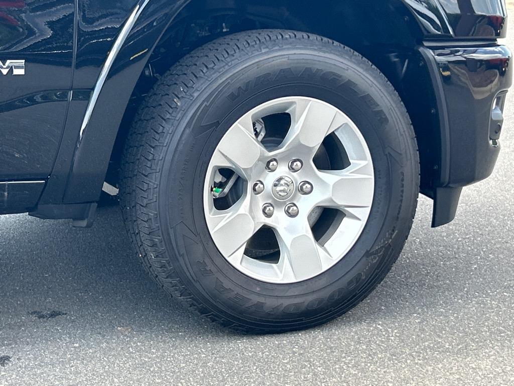 2025 Ram 1500 Big Horn Lone Star photo 23