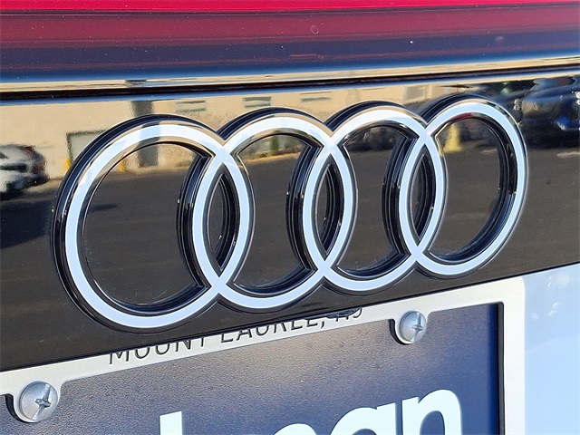 2024 Audi Q8 55 Premium Plus photo 34
