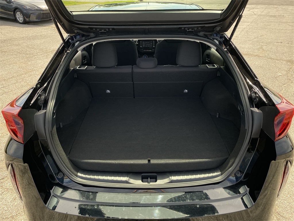 2021 Toyota Prius Prime LE photo 19