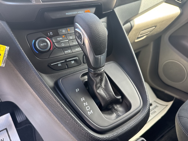 2023 Ford Transit Connect XLT Passenger Wagon photo 12