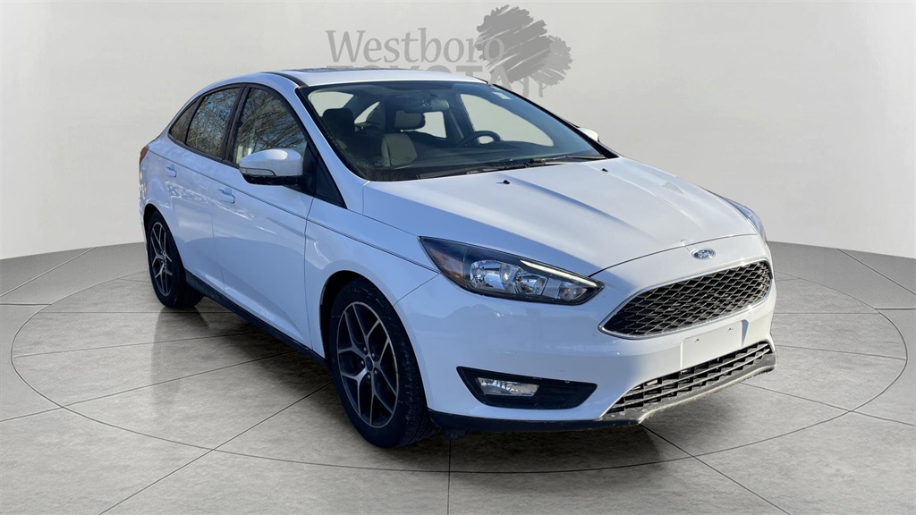 2018 Ford Focus SEL's photo