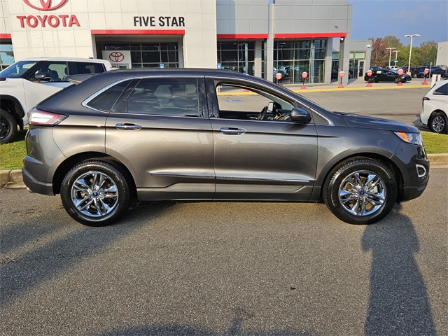 2017 Ford Edge SEL photo 15