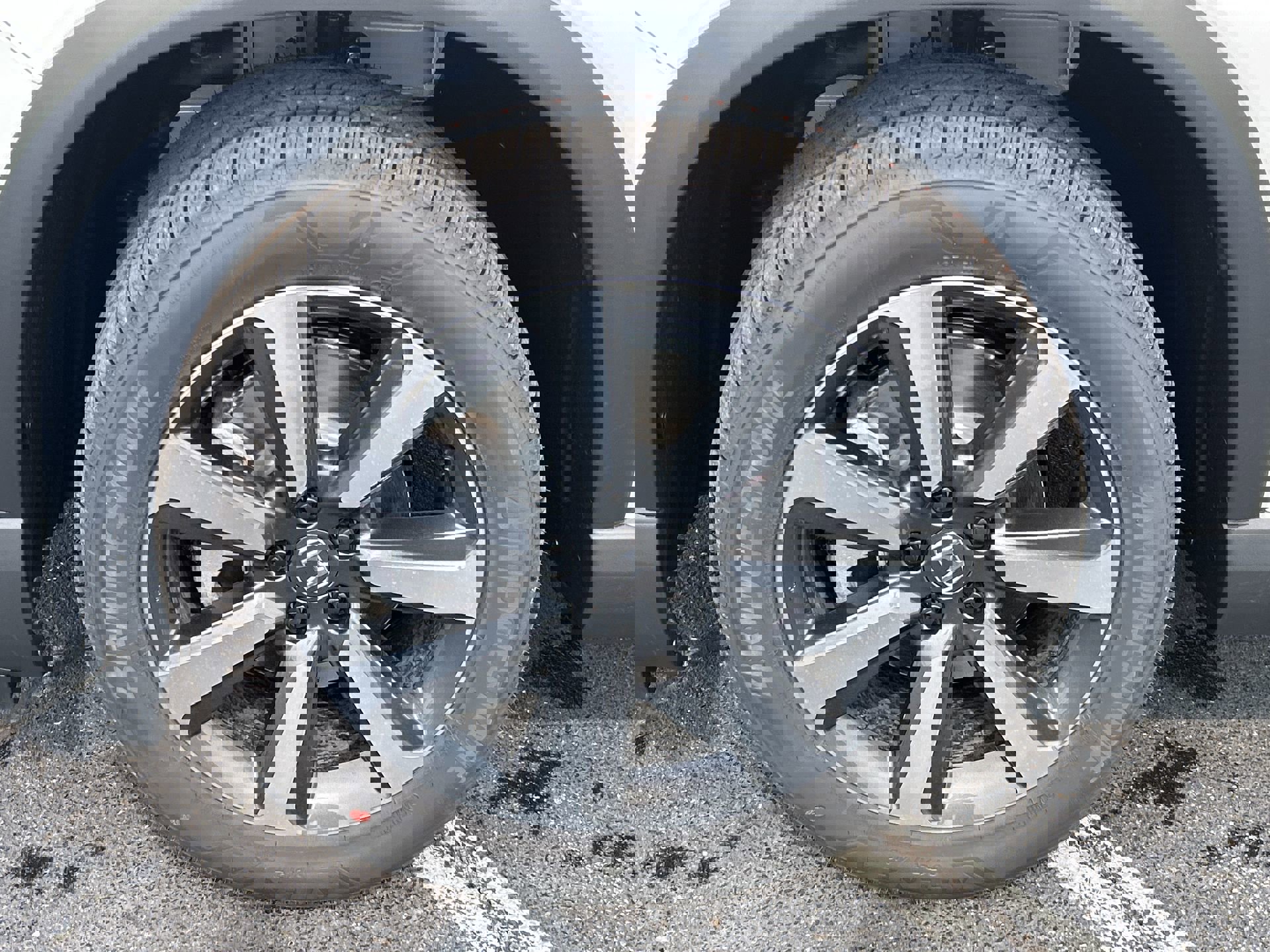 2025 Honda Pilot Touring photo 10