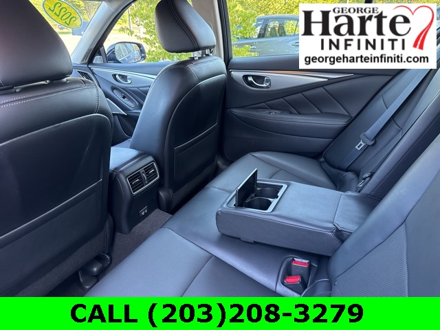 2022 Infiniti Q50 LUXE photo 10