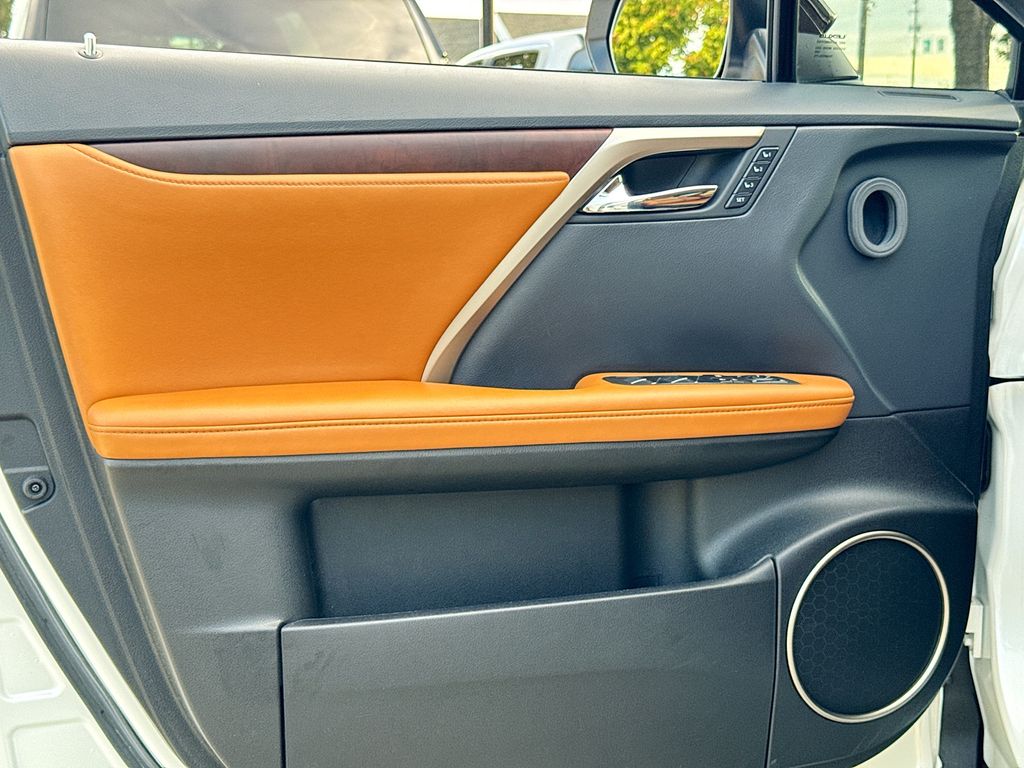 2021 Lexus RX 350 photo 10