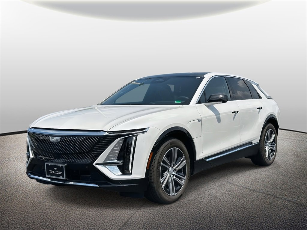 2025 Cadillac Lyriq Luxury photo 5
