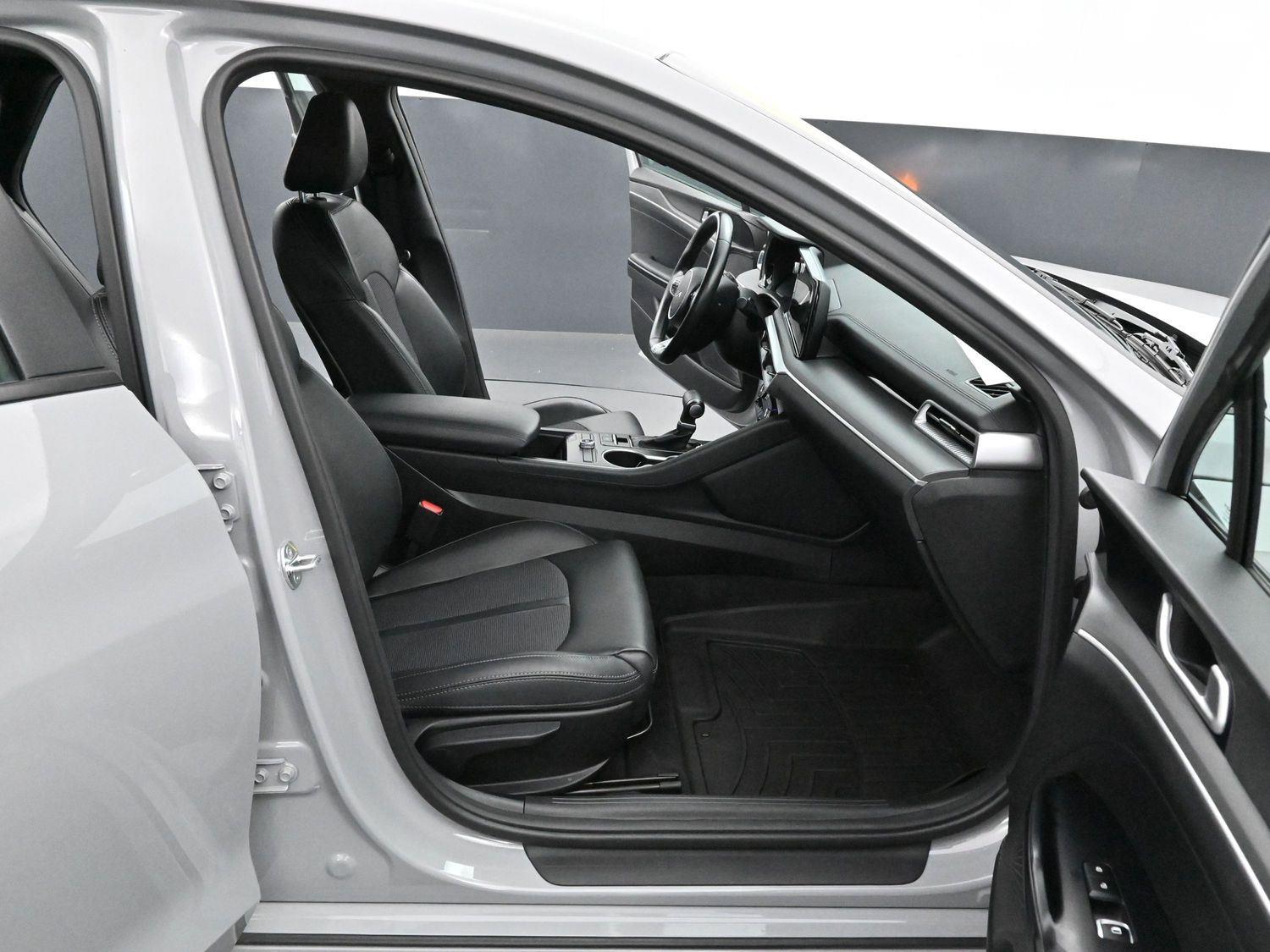2023 Kia K5 GT-Line photo 27